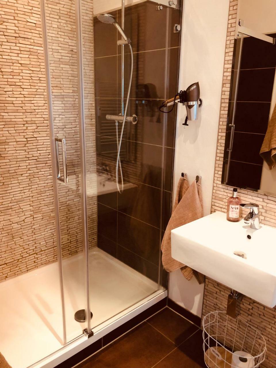 Business-Lodging Apartmenthaus Höhr-Grenzhausen Eksteriør bilde